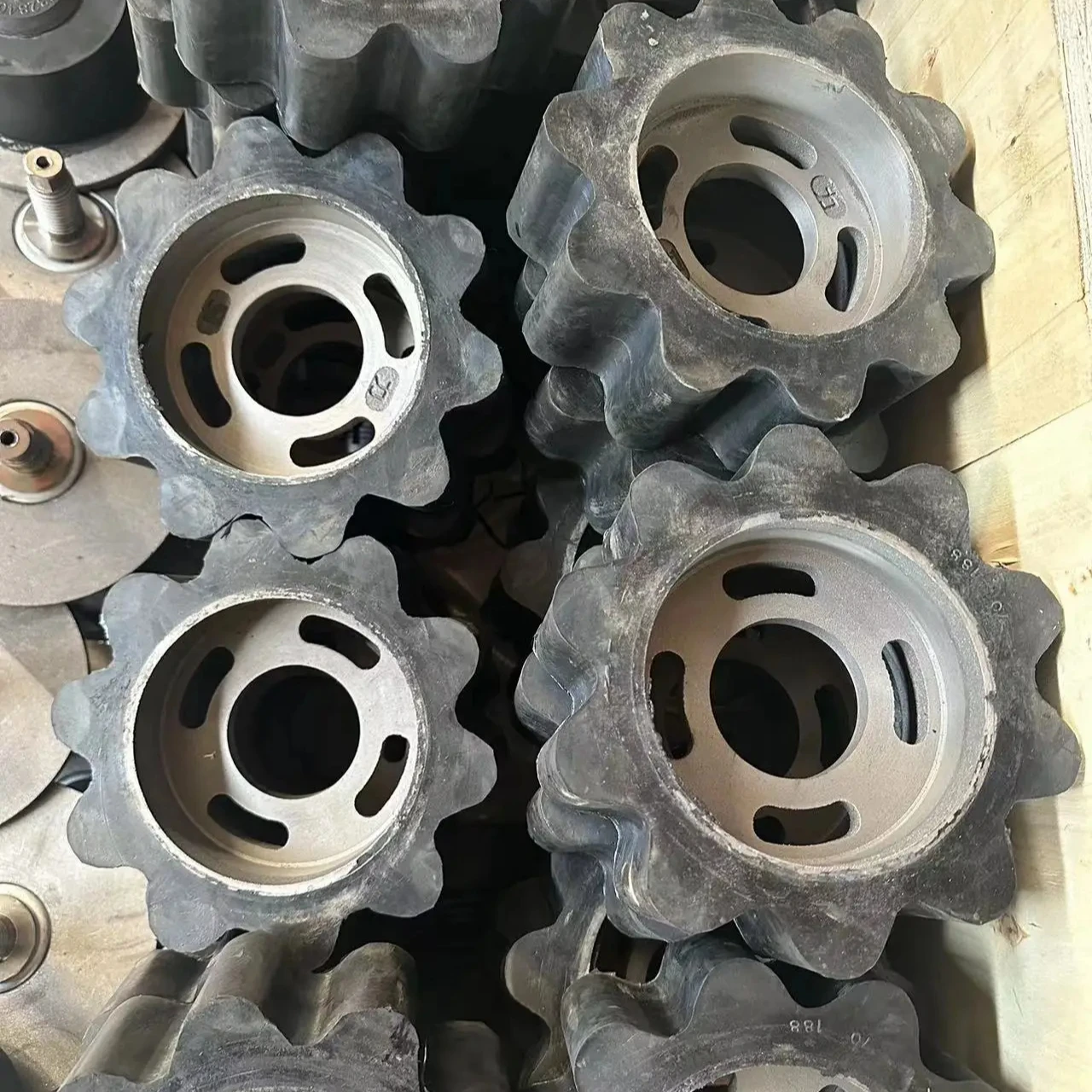Agricultural Tire Potato Harvester Wheel Assembly Wear Resistant Steel Rim Stainless Steel