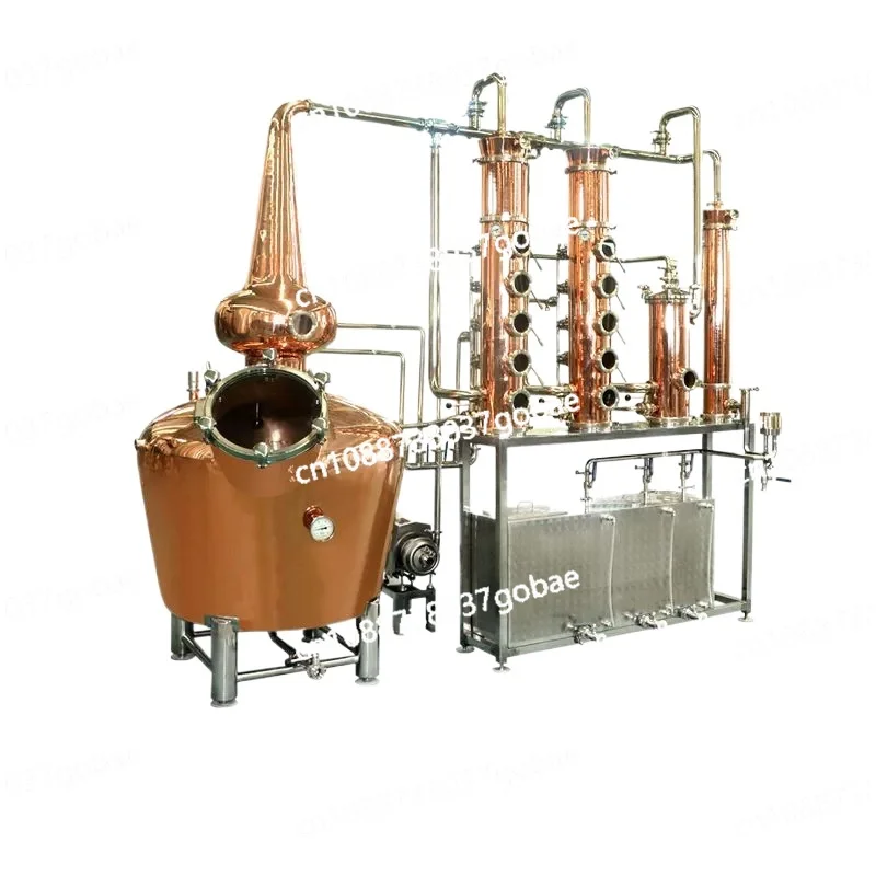Sprzęt do destylacji: gin, rum, wódka, automatyczny destylator miedziany z kolumną.