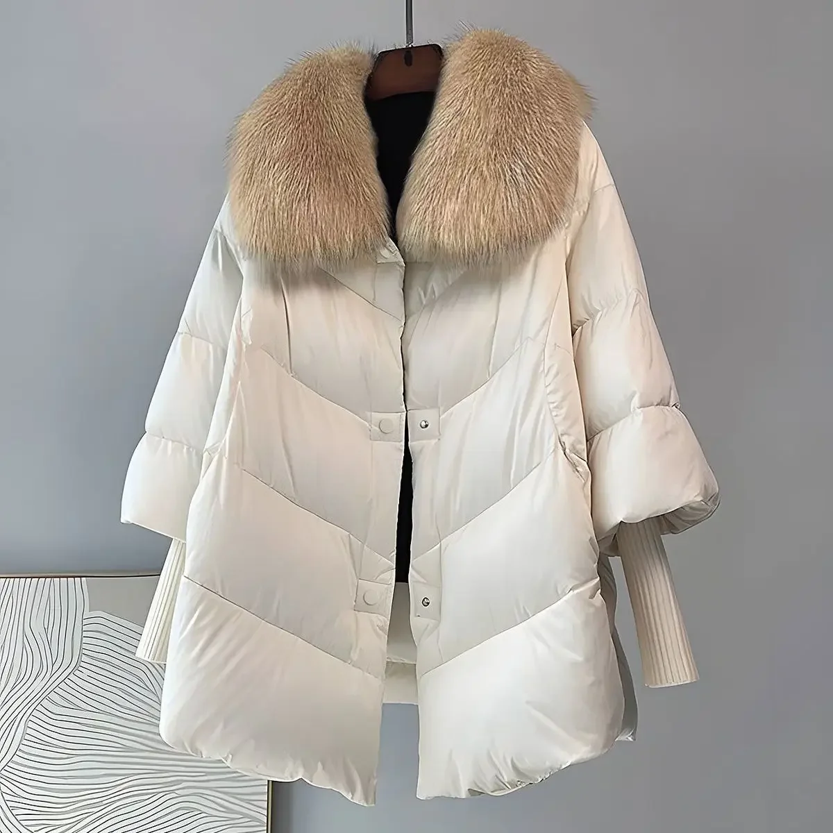 

Autumn and Winter Fashion Women's Down Jacket Fake Fur Polo Collar Loose Down Jacket