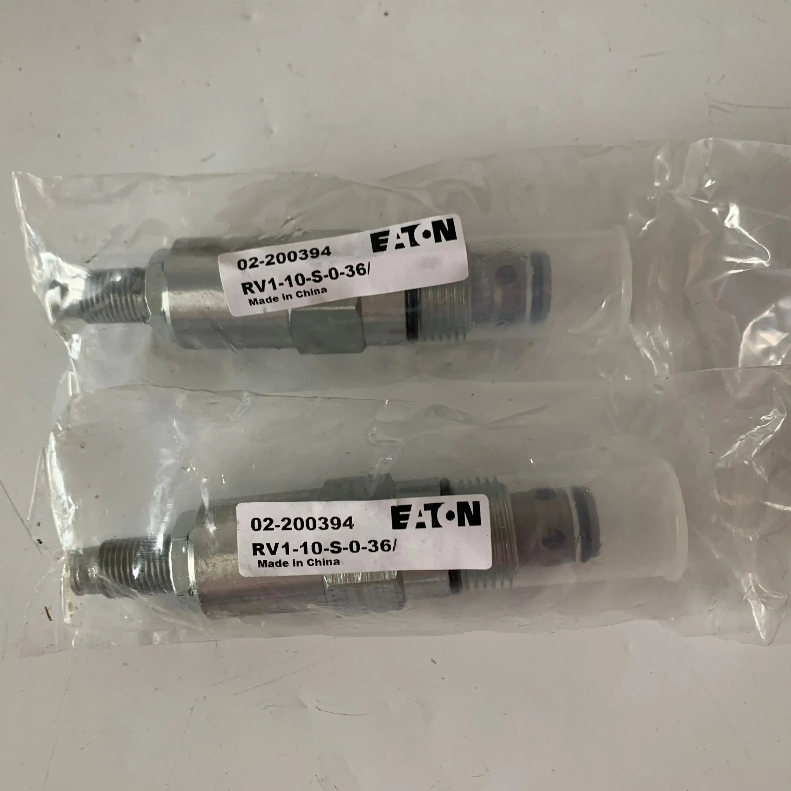 RV1-10-S-0-36 / 02-200394 RV1 10 S 0 30 RV110S030 RV1-10-S-0-30 565563 eat on vi ck ers ORIGIN GENUINE Relieve Valve Screwin