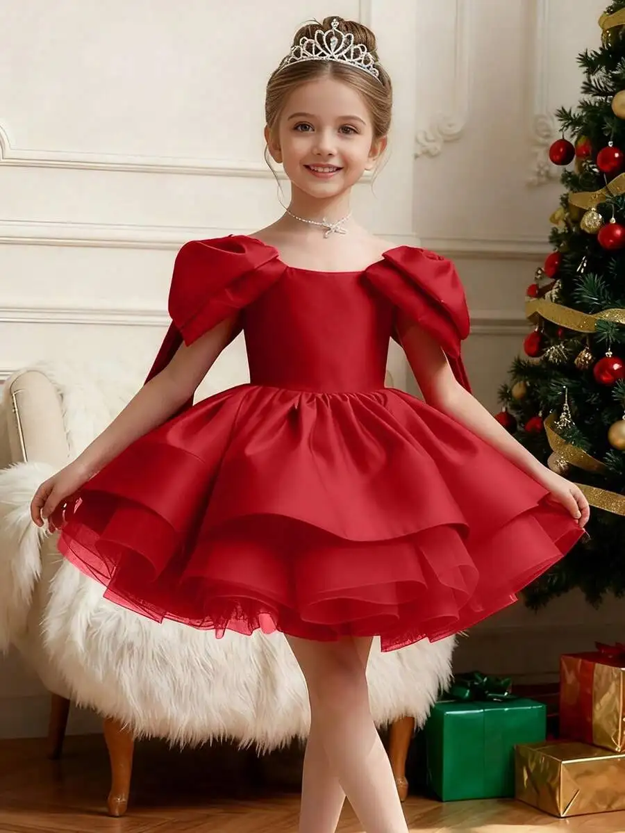 

Elegant Red Ball Gown With Puff Sleeves And Tiered Skirt For Formal Events