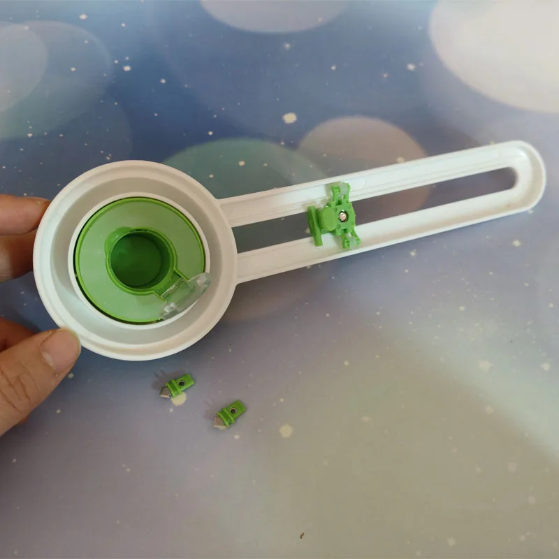 Circular Paper Cutter Scrapbook Cards Circle Shape Cutter DIY Round Cutting Knife 360 Rotary Circle Cutter