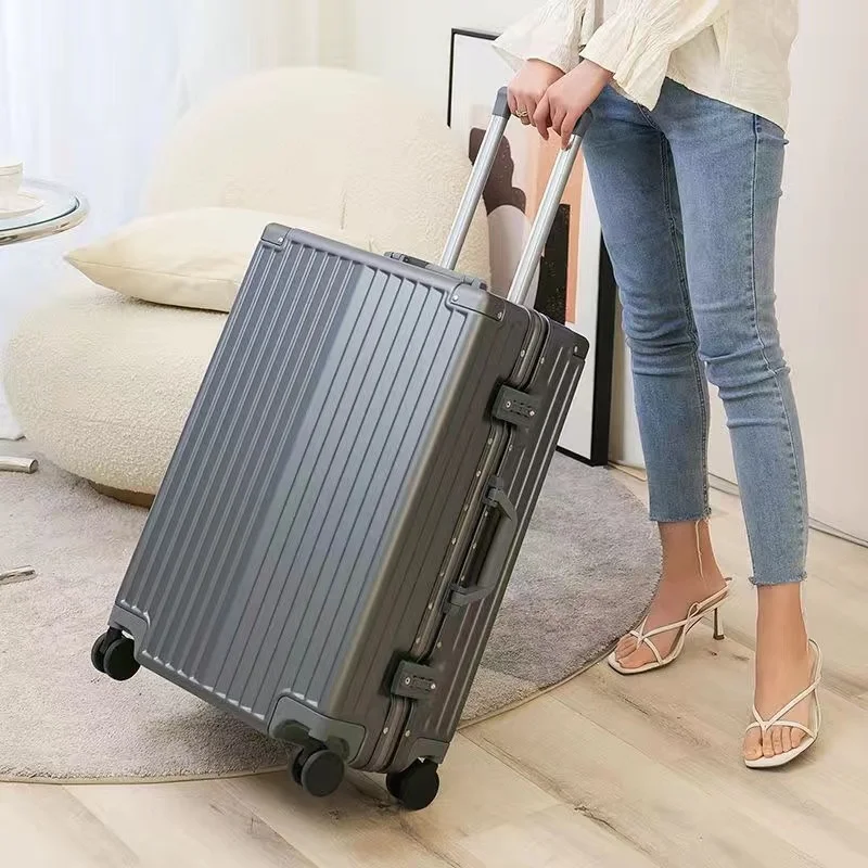 Aluminum Frame Hardside Luggage Travel Suitcase On Wheels 20\