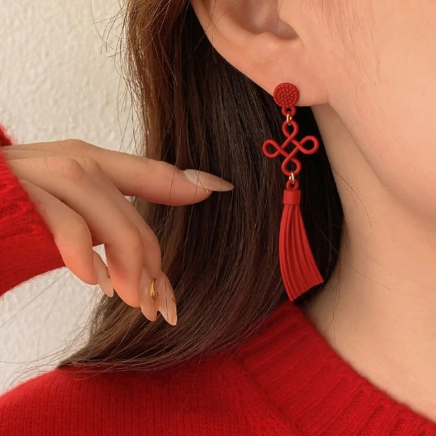 Lucky Red Chinese Knot Dangle Earrings Personalized Classical Jewelry Women'S New Year Party 1pair Earrings Gift Fashion