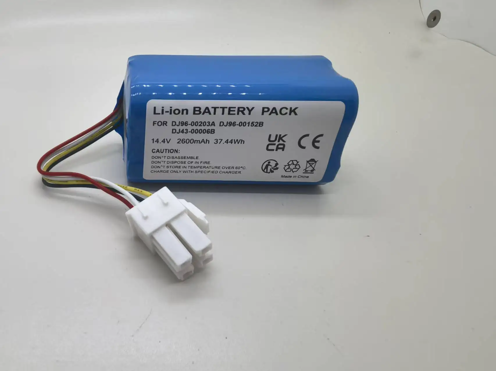 14.4V 2600mAh DJ96-00152B DJ43-00006A DJ43-00006B DJ96-00203A Battery Replacement  Ships within 2 days,delivery in 10–25 days