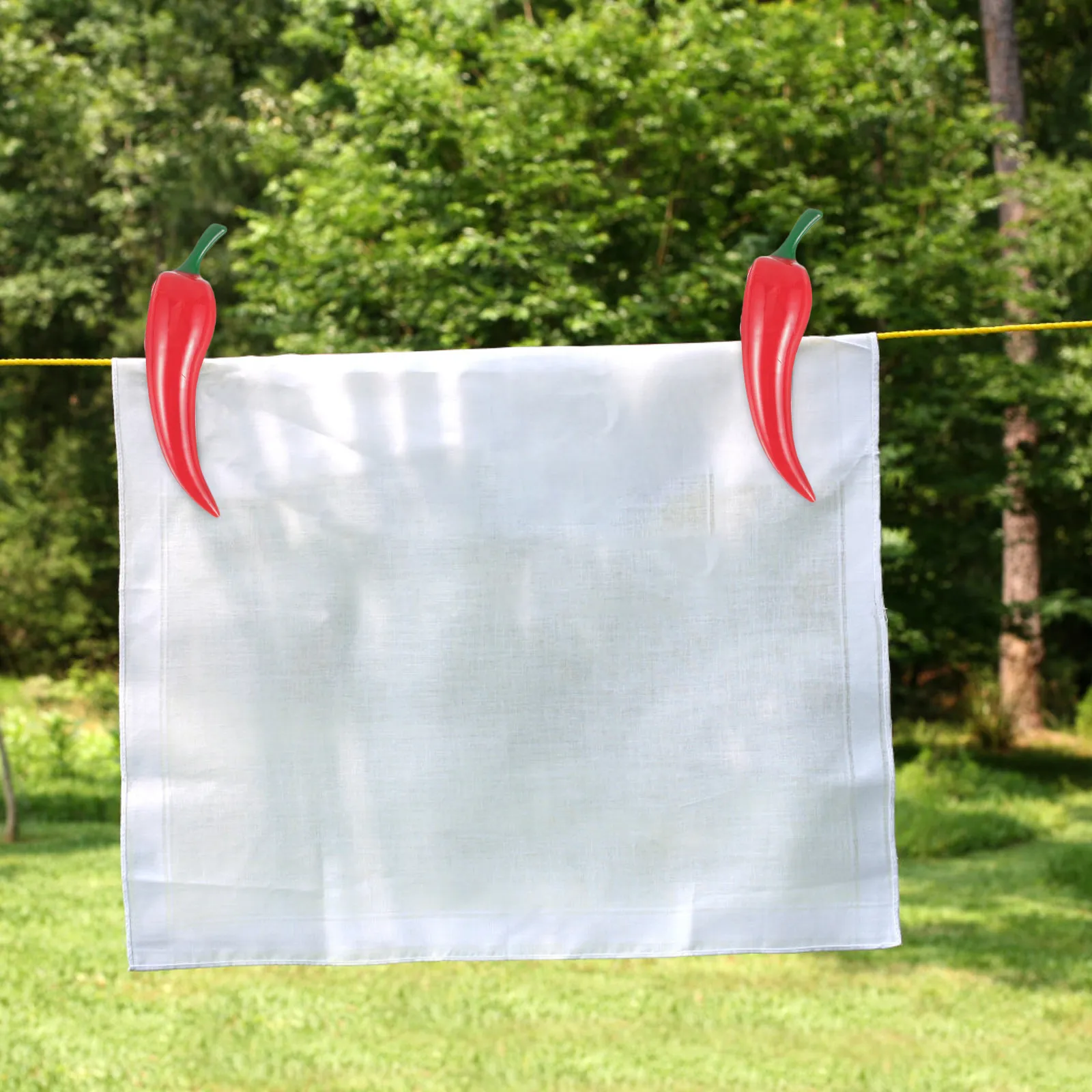 

4Pcs Creative Pepper Towel Clips Strong Lightweight Chair Holders for Beach Towels Sheets Socks Pool Deck Cruise Boat Use