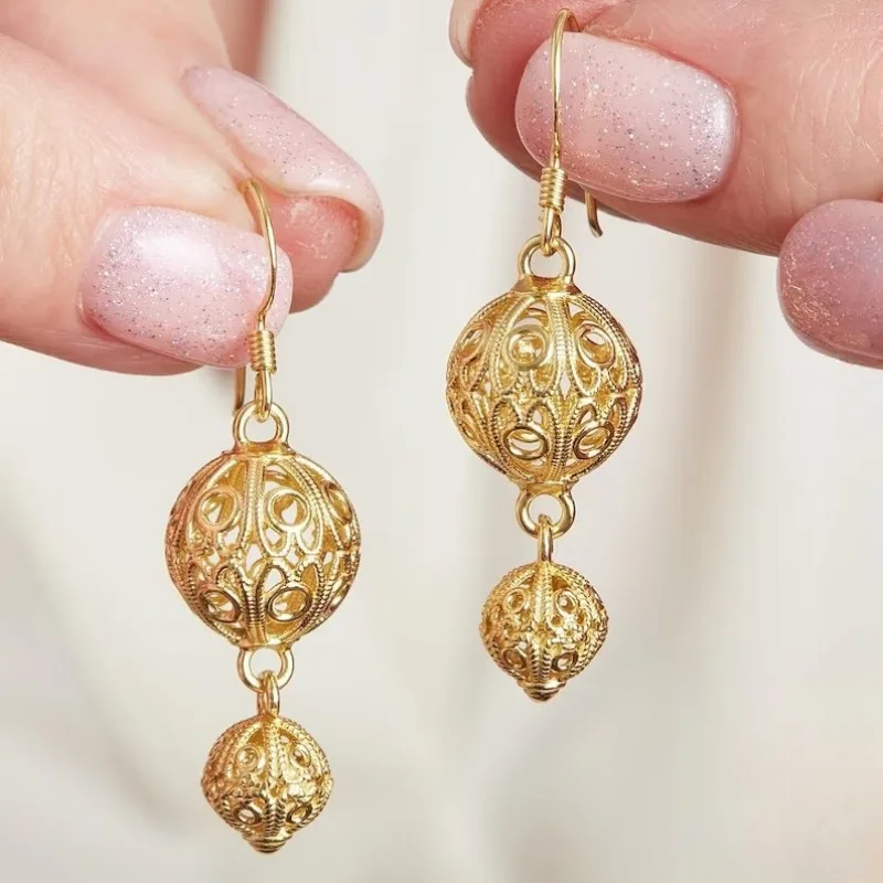 Boucles d'oreilles pendantes artistiques rétro sculptées à la main, boucles d'oreilles et accessoires élégants pour dames, cadeaux de festival exquis