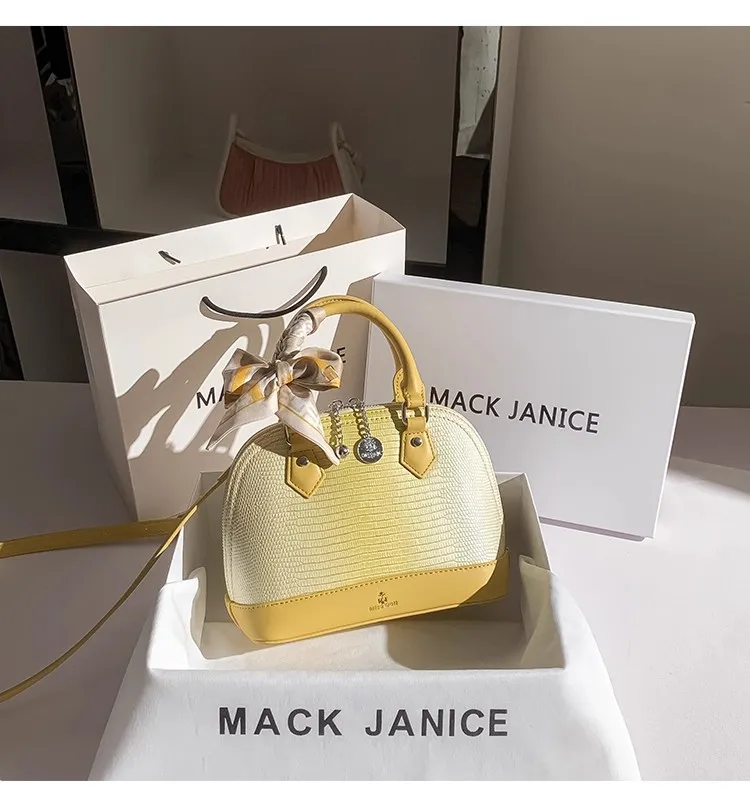 

Fashion Striped Pattern Shell Bag Gradient Yellow Large Capacity Casual Tote Bag Luxury Clutch Purse Women Handbag Crossbody Bag