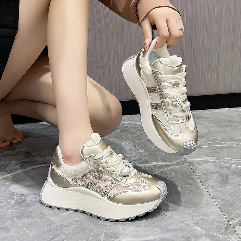 

Stylish Women Athletic Golf Sneakers Gold Silver Female Golf Sport Training Shoes Non-slip Outside Grass Jogging Shoes Golfing