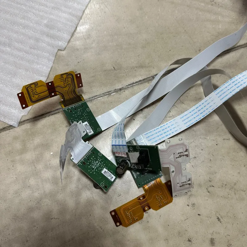 

5 шт. X 802 802XL каретка в сборе для HP DeskJet 1000 1010 1050 1051 1055 1510 1512 2000 2010 2050 2060 2510 2540 3000 3050