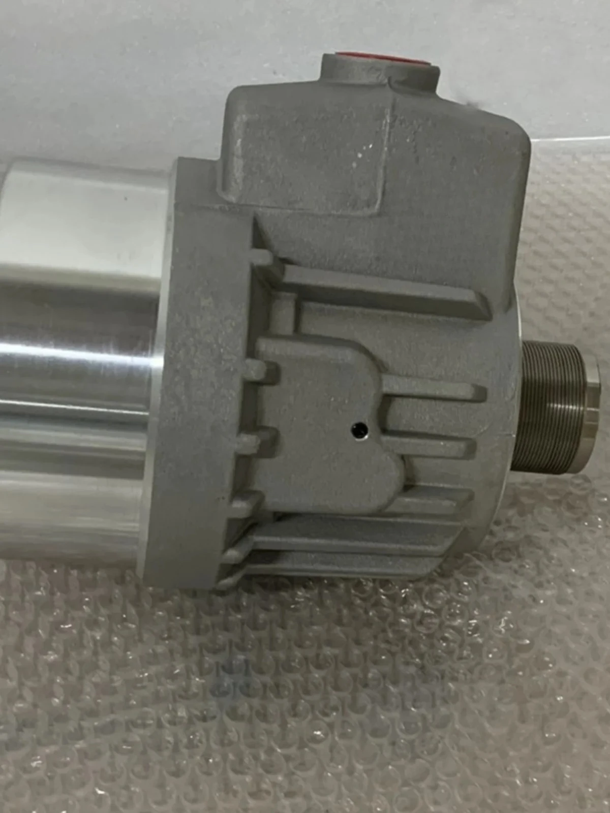 Suitable for hollow hydraulic cylinders and rotary cylinders TH-536, TH-646, TH-852, and TH-1075.