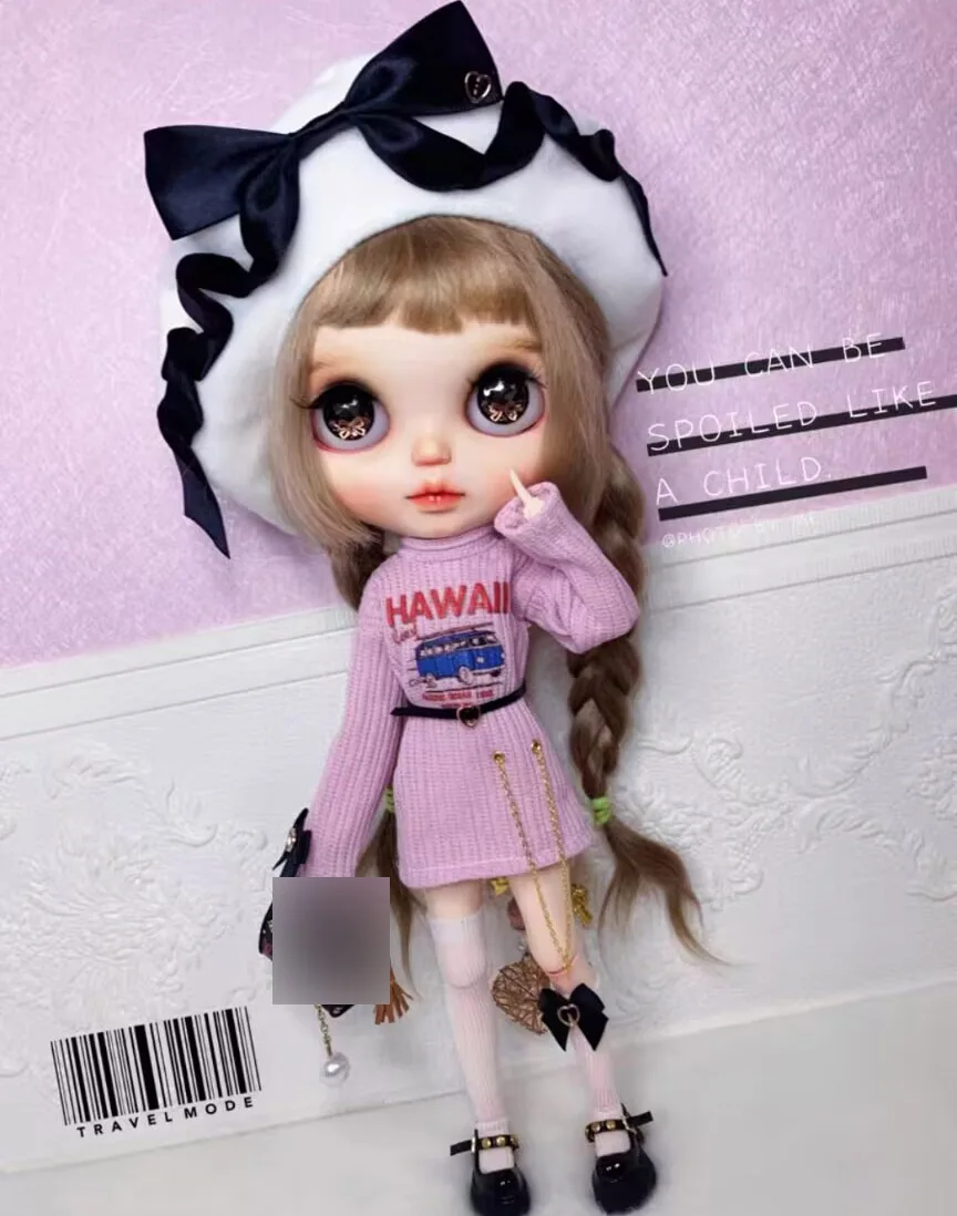 4pcs Fashion style Blythe/Landoudou Random pattern Hoodie, belt, hat, socks (1/6 30cm(Fit for  azone,Pullip,Ob22/24/26, Licca)