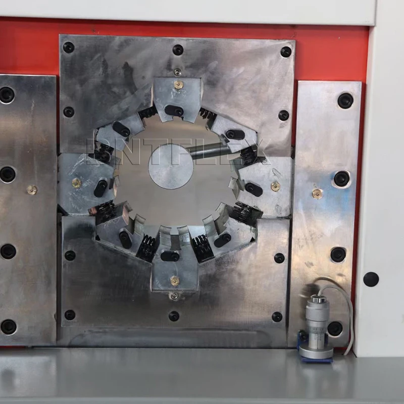 Canada use 1/4-3" 6-76mm P32 P20 P52 hydraulic pressing hose crimping machine hose pipe press machine