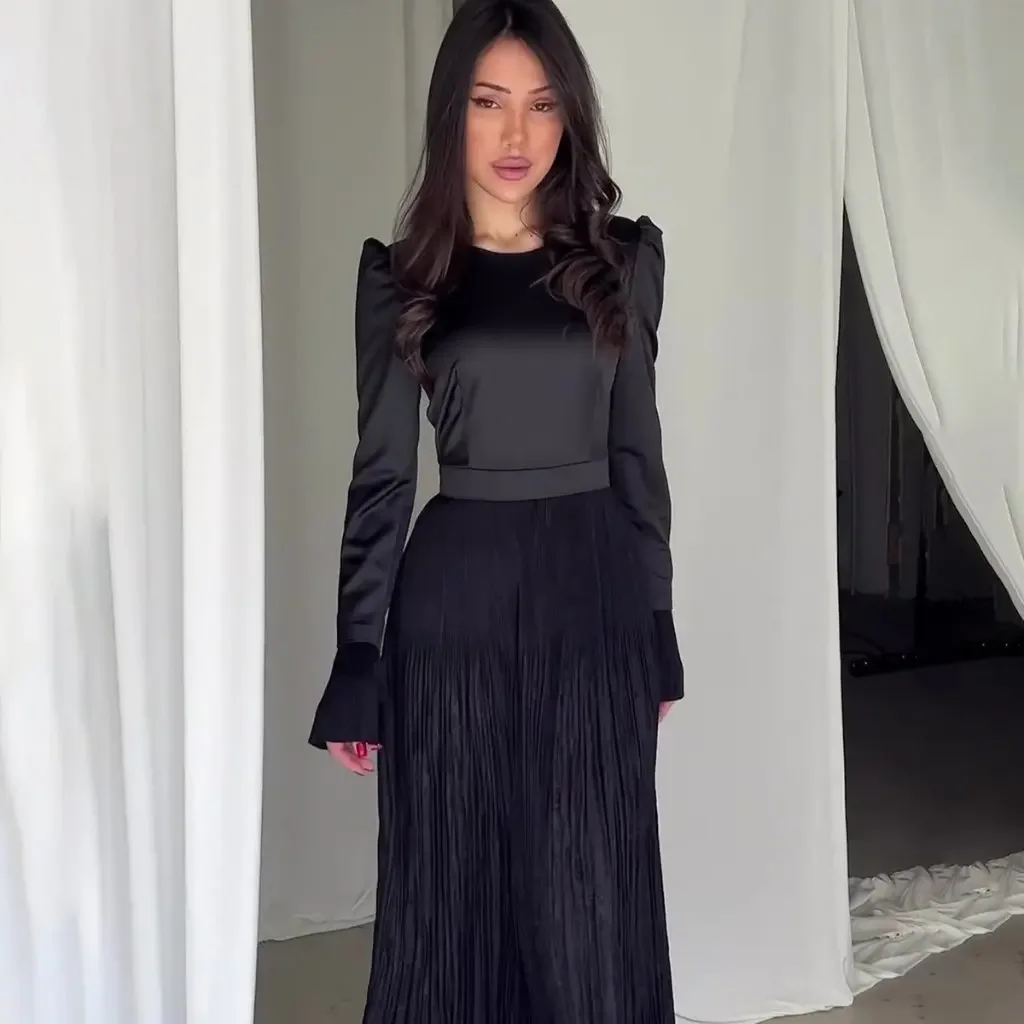 

2025 модное весеннее новое европейско-американское складное платье для похудения с длинными рукавами и большими качелями, удобное светское платье для женщин