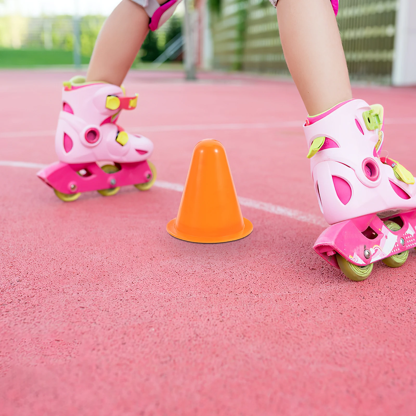 

20pcs Skating Marker Roller Skating Stackable Mini Training Windproof Sports Training Agility Cones For Soccer Gym Drills