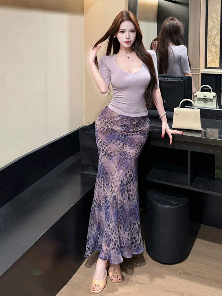 

Sexy Slimming Pure Desire V-neck Low-cut Short-sleeved T-shirt Elastic Waist Slimming Leopard Print Fish-tail Half-length Ski...