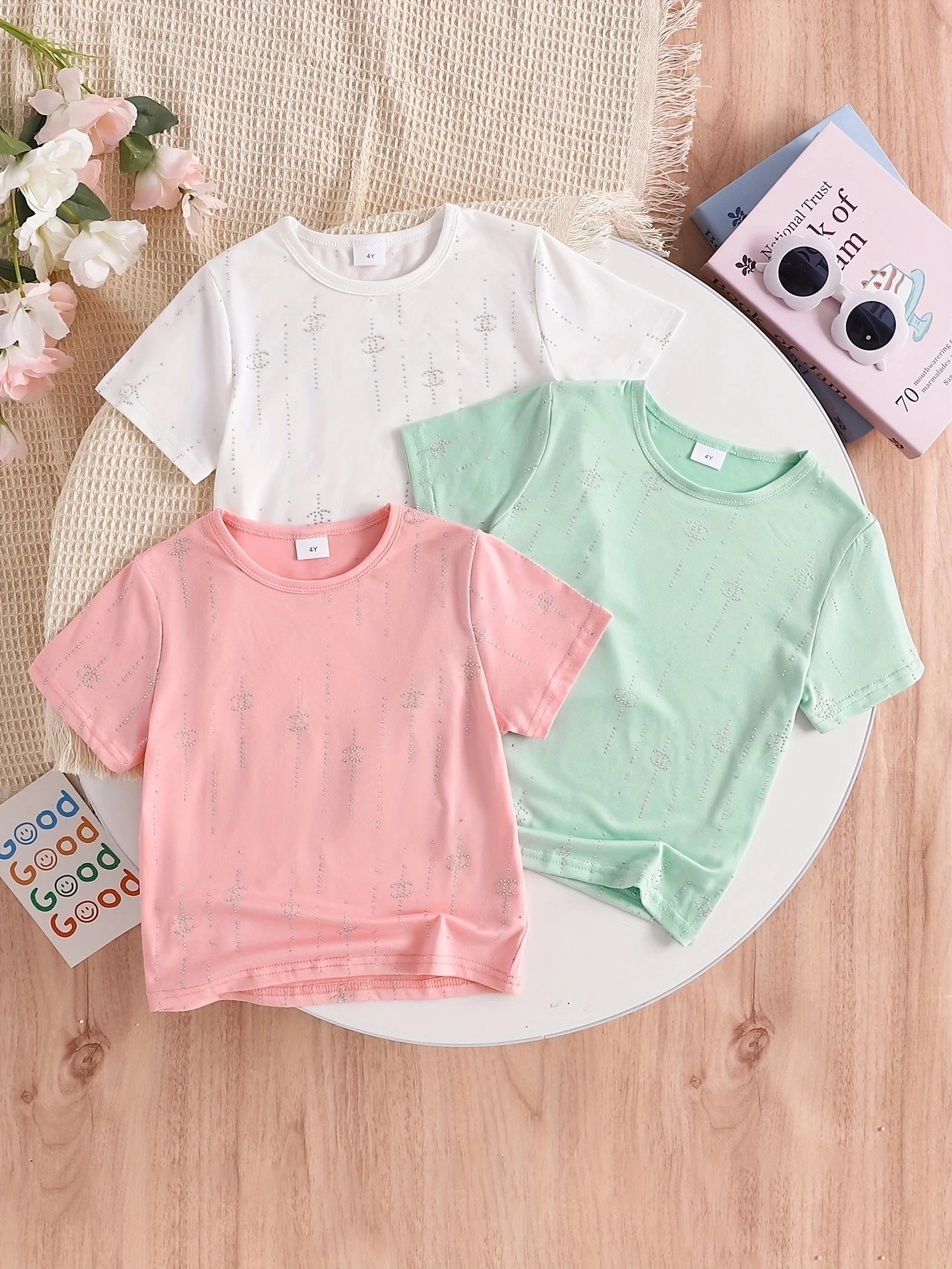 3pcs/set - Sparkling Summer Soft T-Shirt Set - Round Neck & Embellished with Rhinestones for Girls - Fun Summer Fashion for Kids