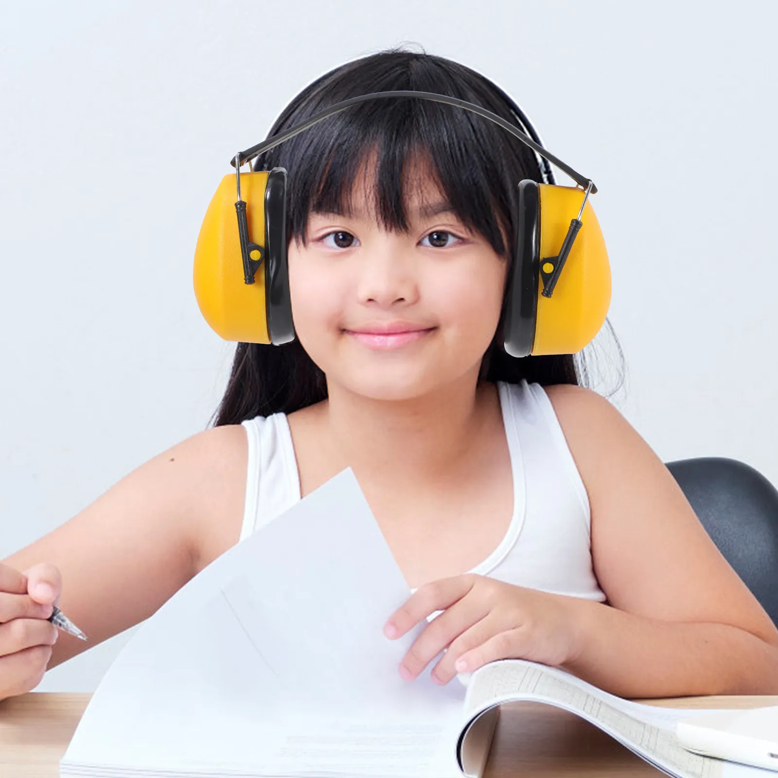 

Noise Cancelling Headphone Lightweight ABS Noise Reduction Headset for Drummer Recording Studio Over Ear Soundproof Earmuff