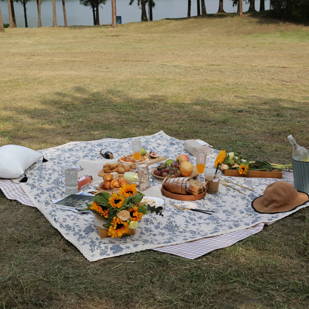 

1 set Large Waterproof Picnic Foldable Outdoor Blanket Grass Camping Cushion Portable Beach Mat Dirt Insect Protection