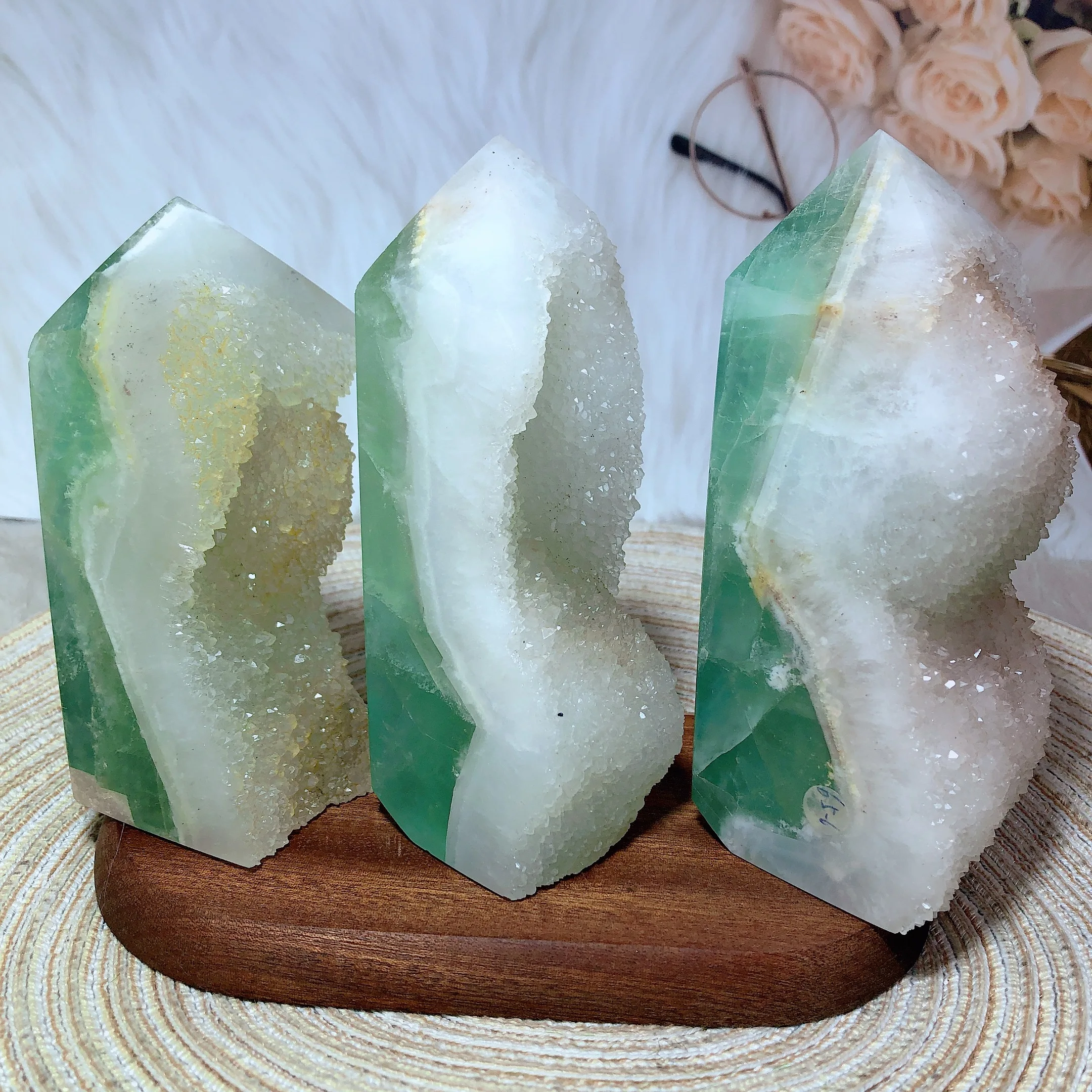 

Natural Crystals Flourite Cluster Green Tower Druzy Stone High Quality Point Mineral Healing Home Decorations Reiki Room Decor