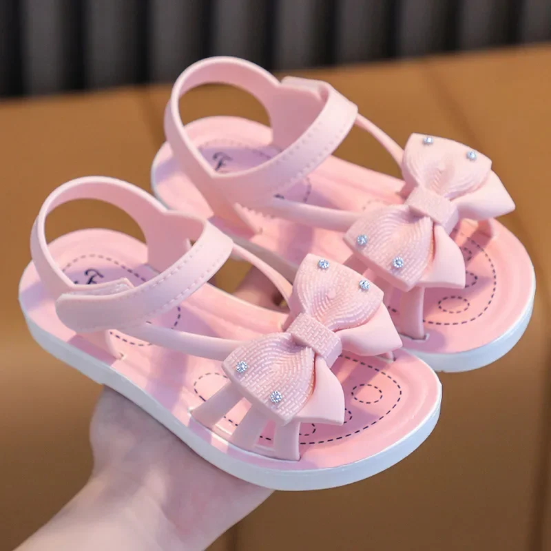 Girls Sandals 2025 Summer New Middle and Big Children\'s Soft Bottom Princess Breathable Children\'s Beach Sandals 2-10 Years Old