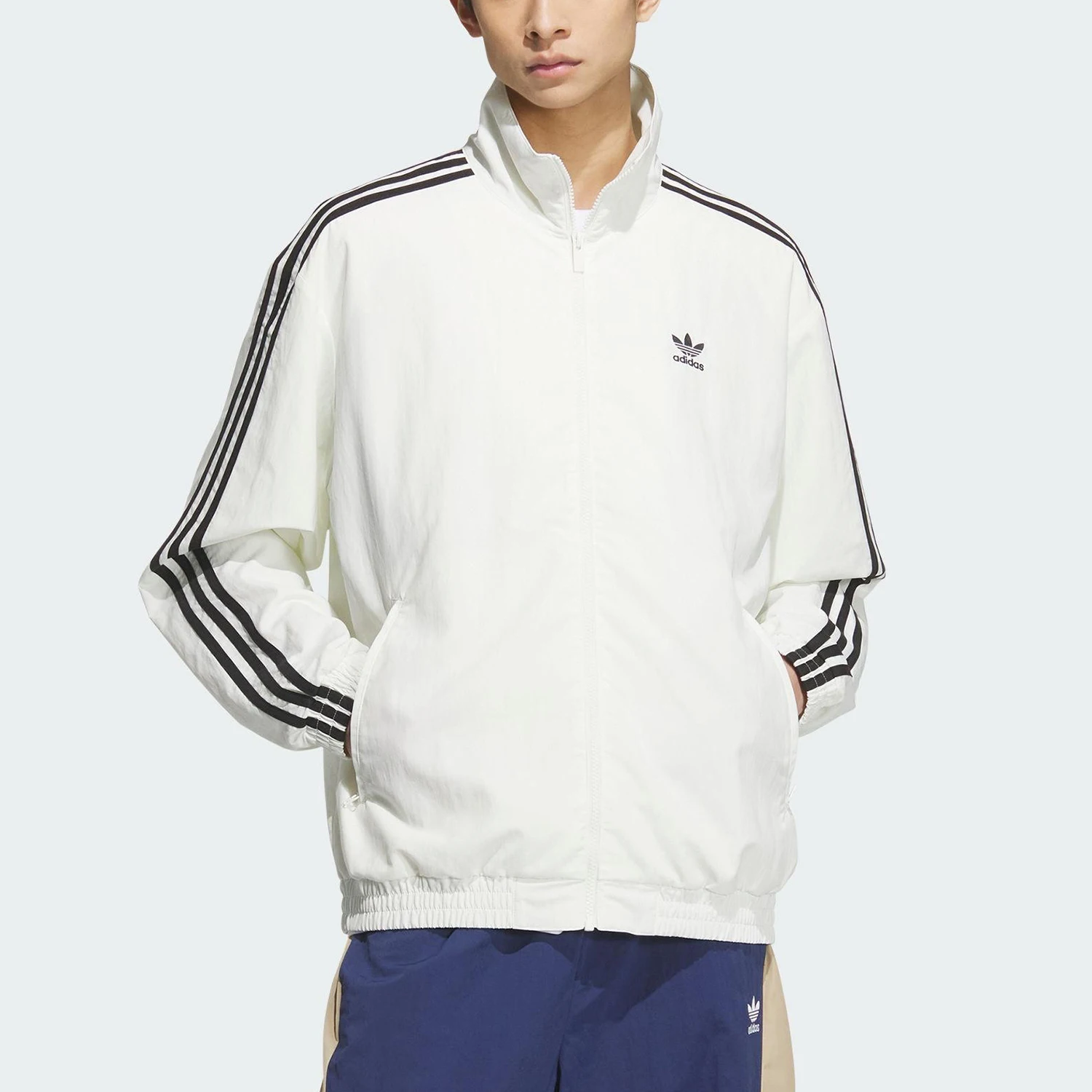 

Adidas Originals Мужская тканая куртка с воротником-стойкой и тремя полосками KC1455