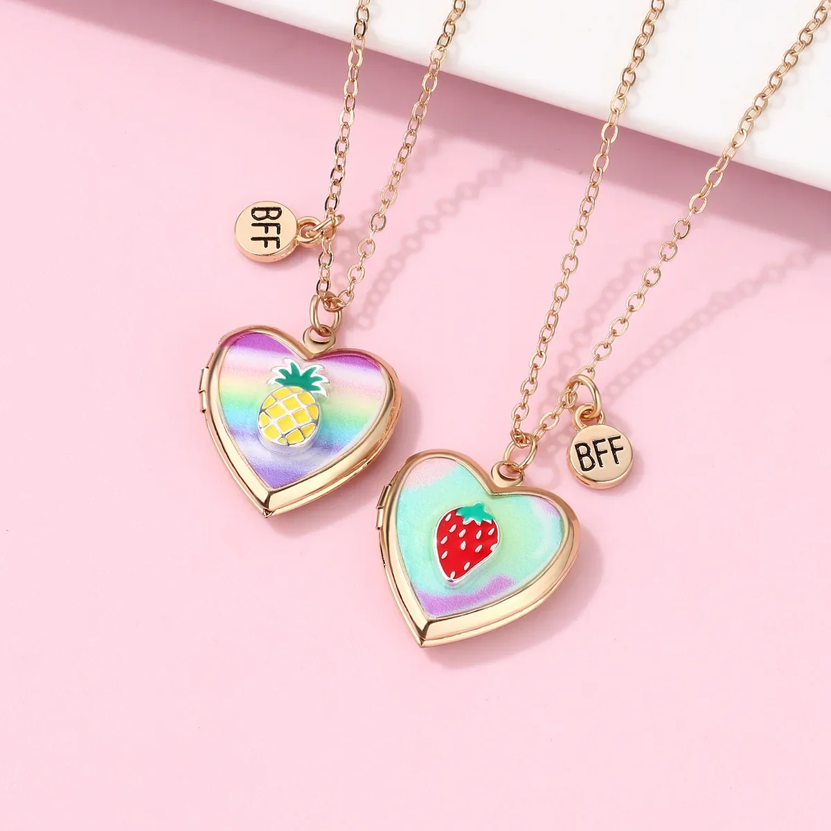 New Design Pineapple Strawberry Photo Box Necklace Women Children Good Friends BFF Put Photos DIY Heart Pendant Jewelry Gifts