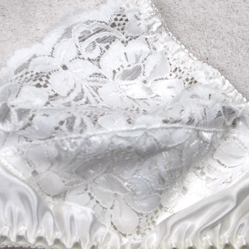 The new summer 2015 Thin silk bra style silk breathable ms summer big size bra lace underwear