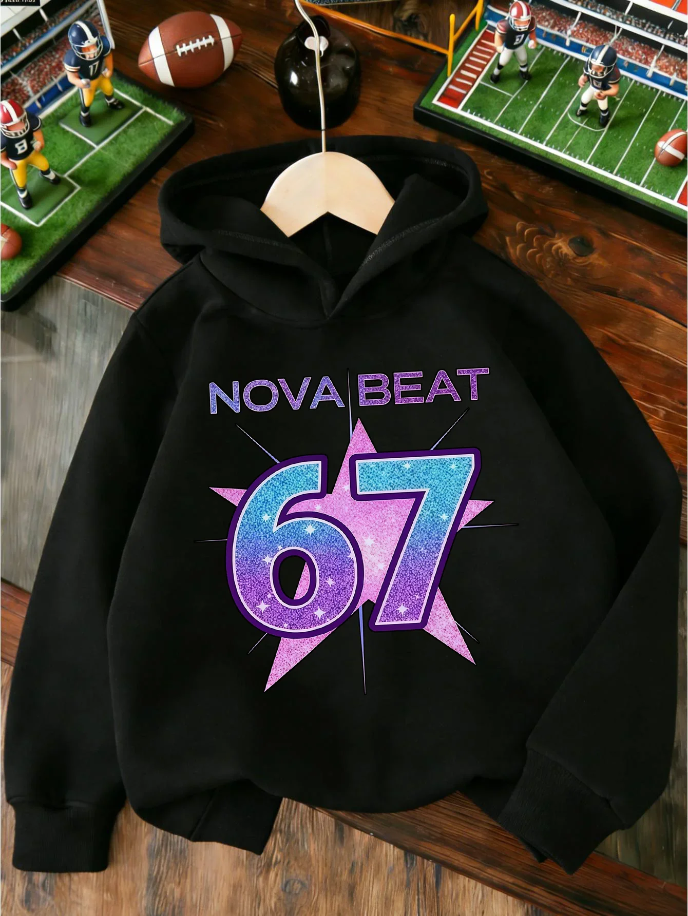 Funny and quirky hoodies for boys in autumn and winter, trendy Korean style; NOVA BEAT 67 star pattern casual hoodie for girls.