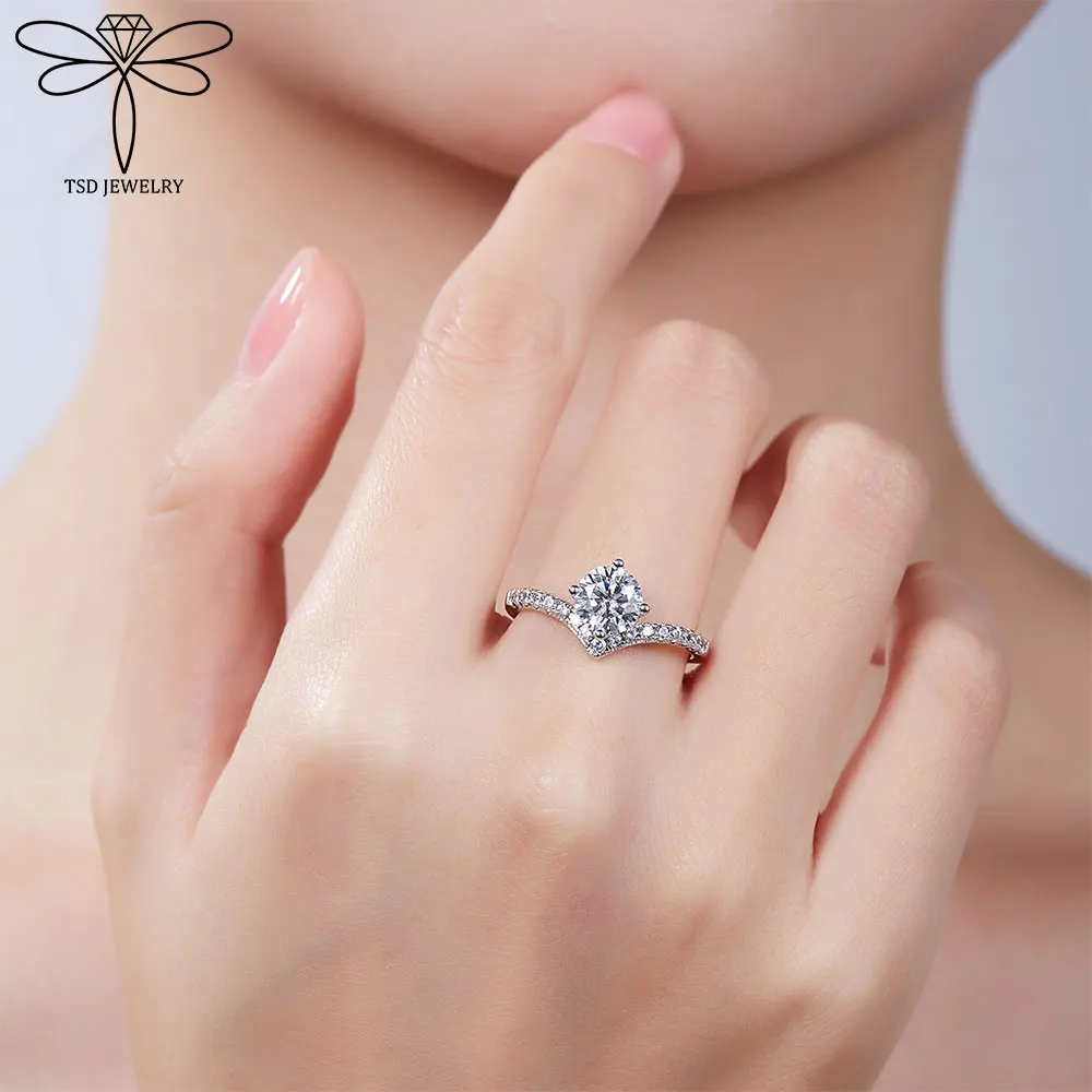 1.0 قيراط سوليتير مويسانيتي خاتم الخطوبة 925 فضة الماس وعد الخلود خواتم النساء الزفاف غرامة مجوهرات