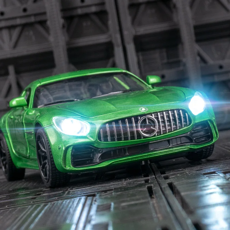 1:32 simulation Mercedes Benz GT alloy car model doors and engine hood, trunk can be opened has sound and lighting  good quality view 3