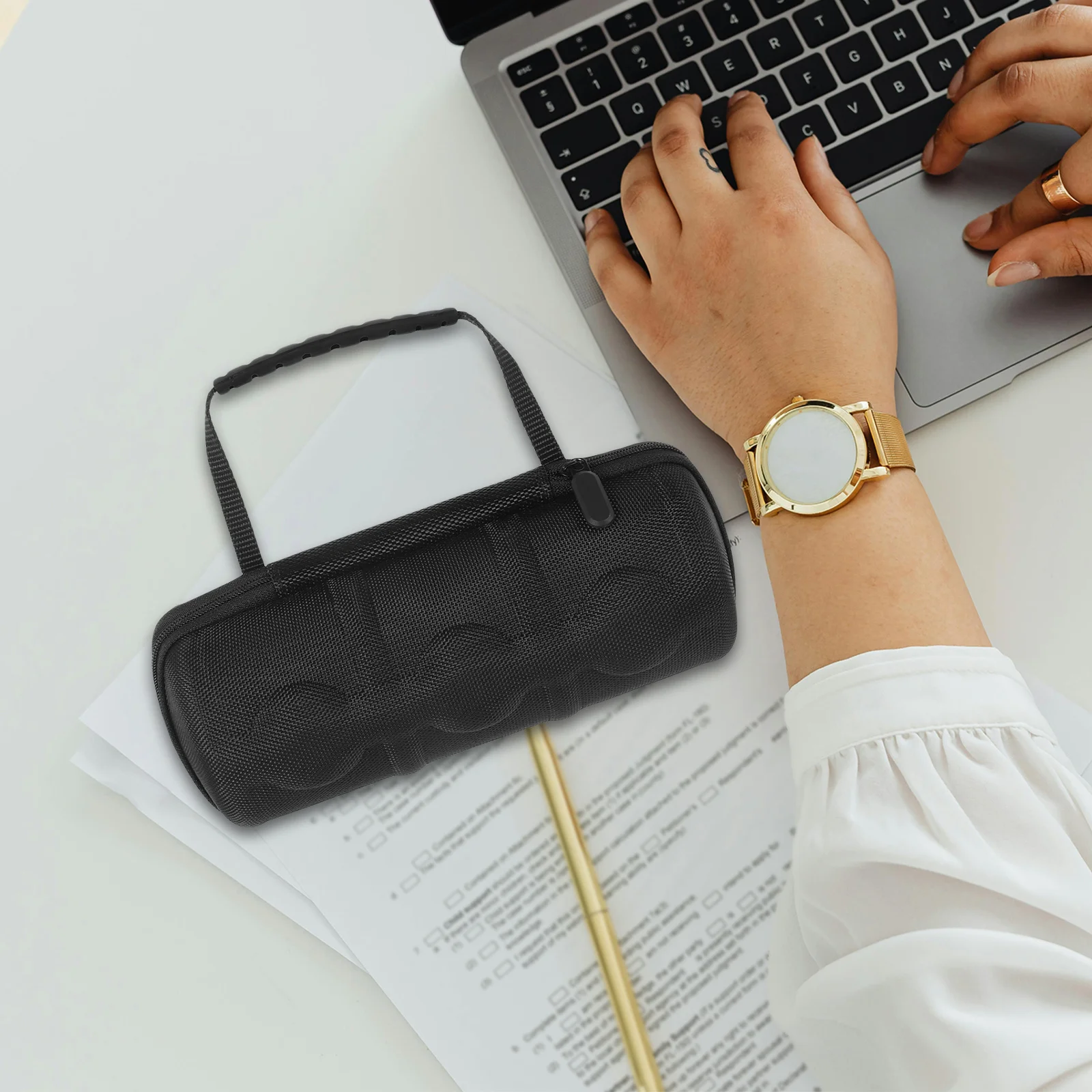 

Watch Travel Case For Men 3-Slot Compact Watch Storage Organizer Box Lightweight Protective Pouch Roll Holder Accessory