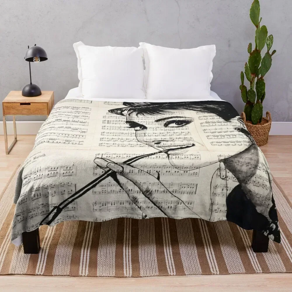 

Audrey Hepburn Throw Blanket Cozy Napping Blanket Gift for Mom Dad