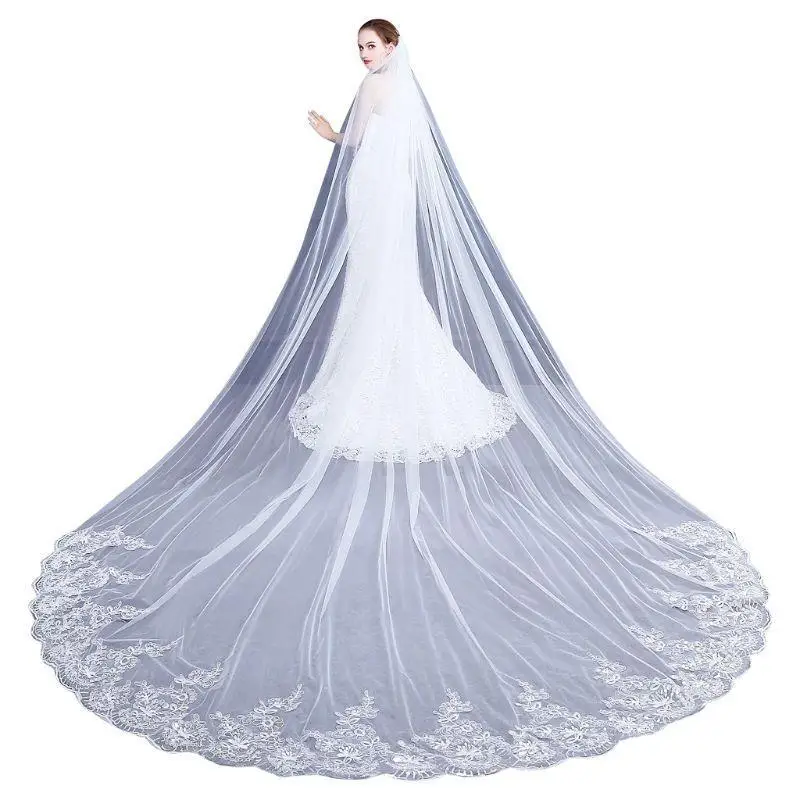 P9FE 4M einlagiger Damen-Schleier mit langem Kathedralen-Hochzeitsschleier, bestickt mit Blumenspitze – Detail 5