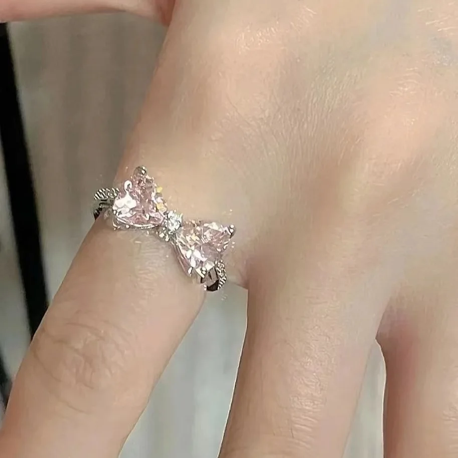 

Pink Bow Ring Design Fashionable and Gorgeous Index Finger Ring Adjustable Ring for Ladies