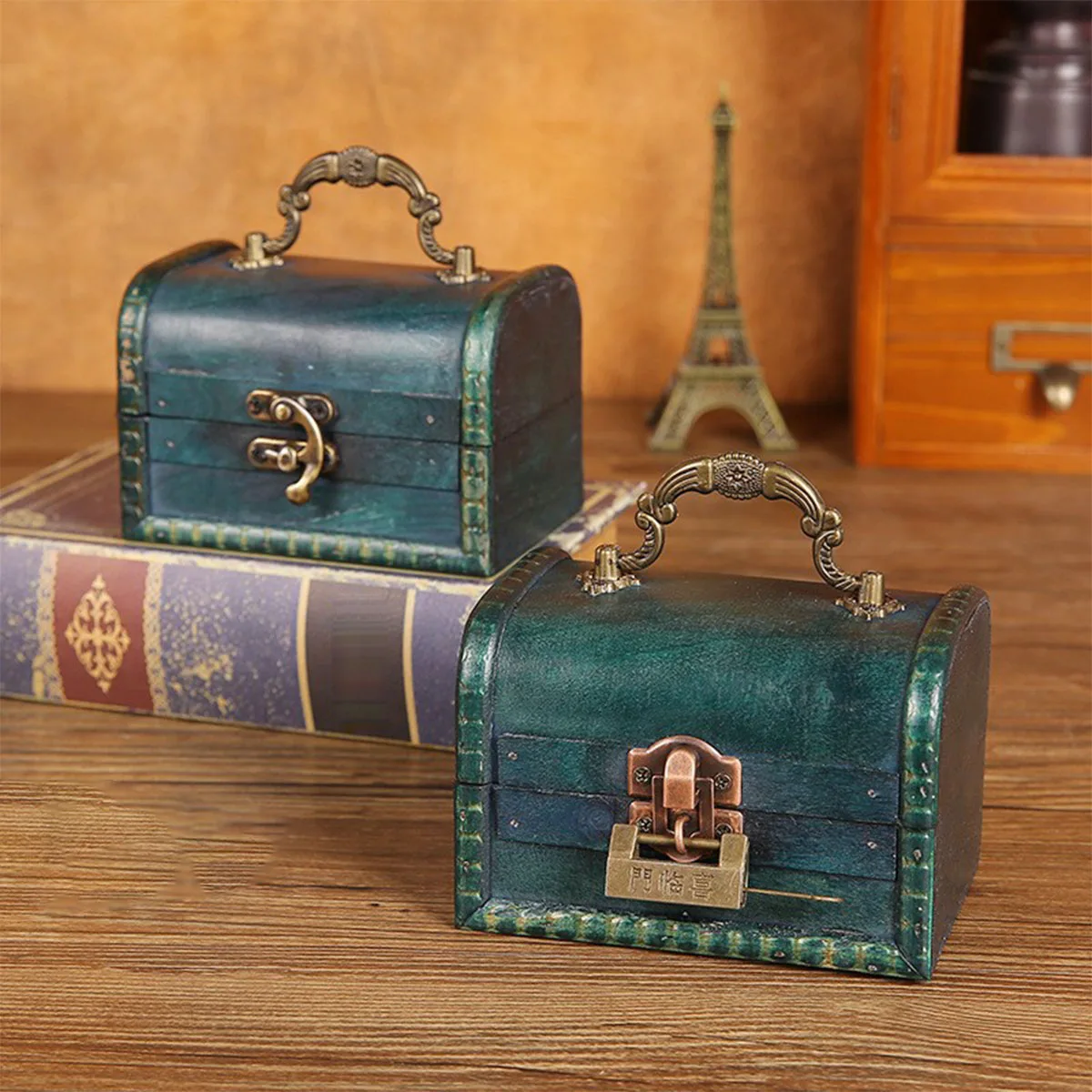 

Vintage Chest, Keepsakes Box for Kids Gifts, Wooden Storage Box for Decorative Jewelry Pearl Trinkets Valuables, Treasured Items