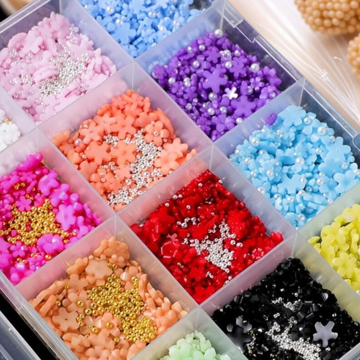 12 شبكة/صندوق 3/6/9 مللي متر زهرة الأكريليك مسمار السحر مختلط حجم الذهب الفضة الخرز الأبيض اللؤلؤ مسمار الفن زينة ملونة مسمار ديكور