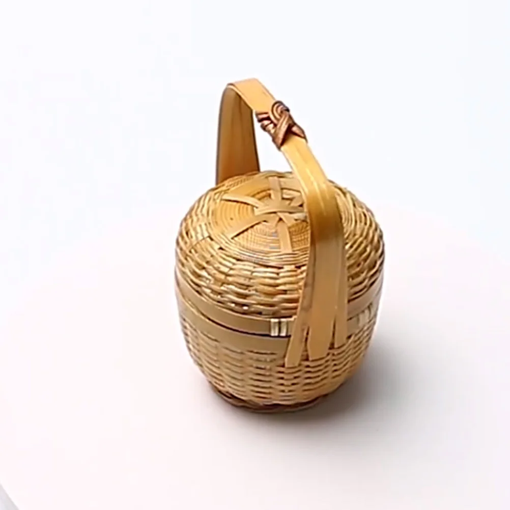 

Mini Bamboo Woven Basket Handheld Portable Holder for Fruit Bread Candy Kitchen Dining Room Storage Bamboo Egg Basket