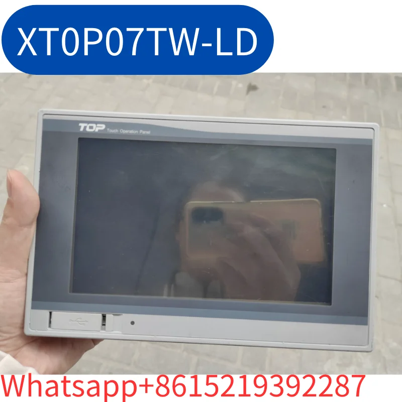 

XT0P07TW-LD touch screen second-hand Test OK