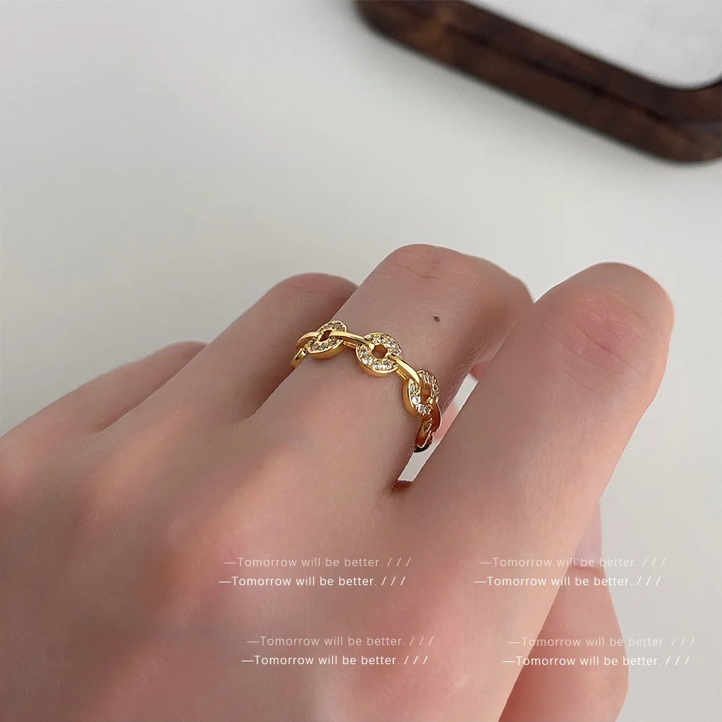 Vintage Openwork Coin Ring For Women Niche Design Zircon Inlaid Fashion Luxury Versatile High end Index Finger Ring Wholesale