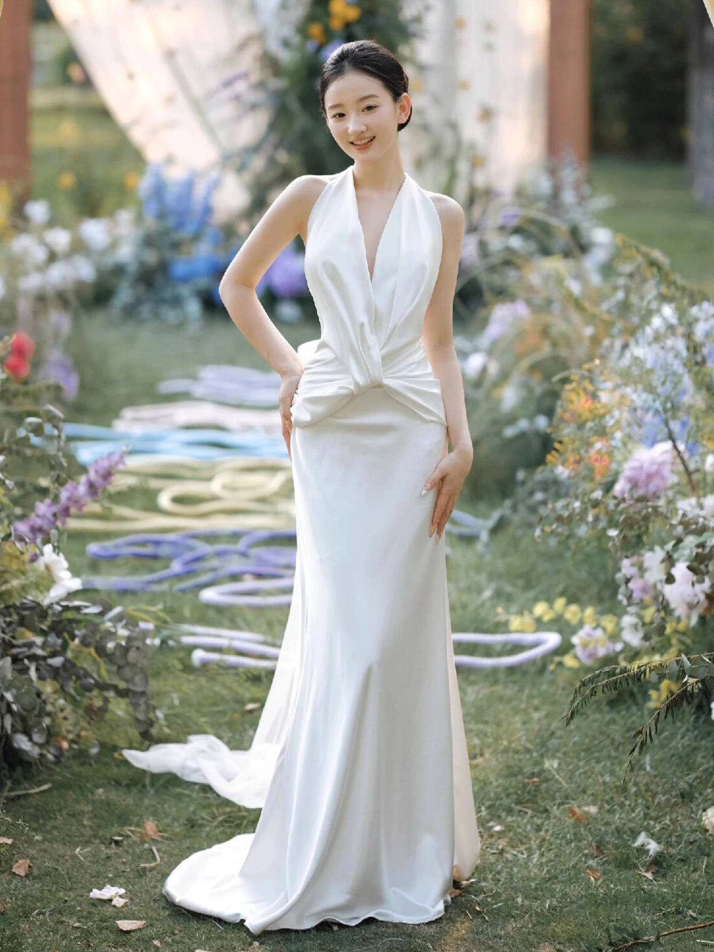 

Ele White Bridal Dr Lightweight Ne Hanging Silk Satin Bal Wedding Gown for Engagement And Marital Ocns
