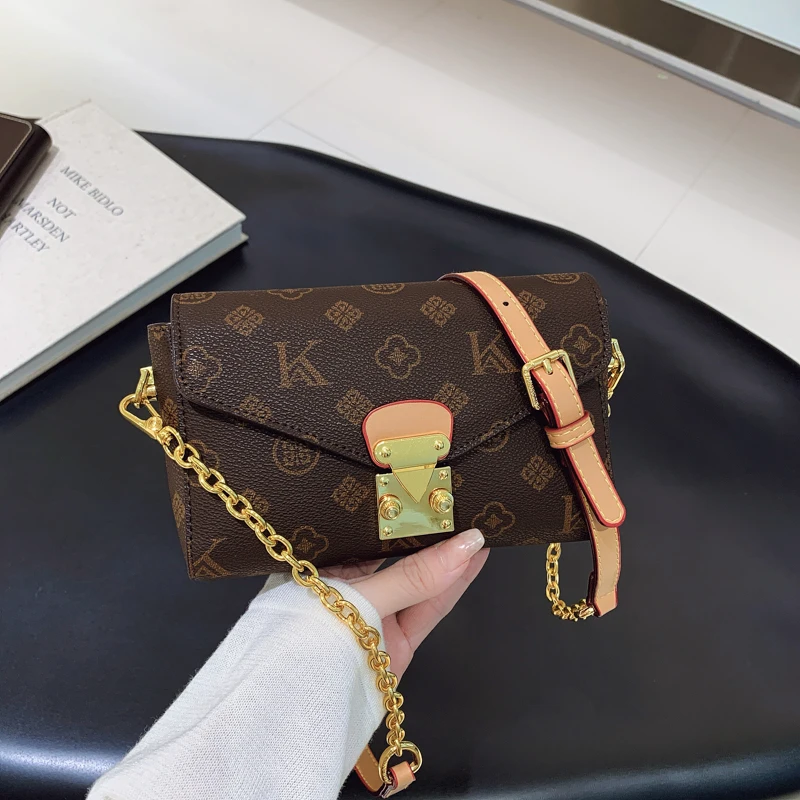 

Elegant Classic Designer Paris Fashion Bag For Women With Mini Clutch Trendy Vintage Style Everyday Use