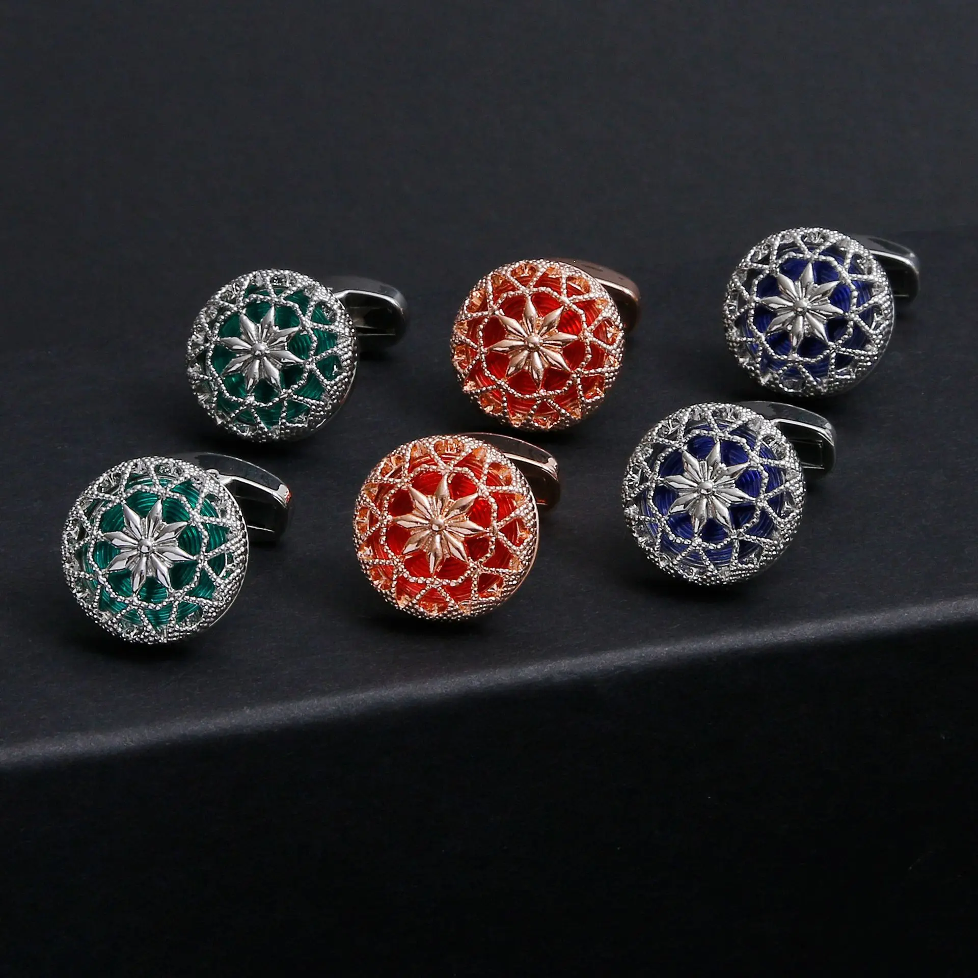 

Men's Gold-plated Cufflinks, Hypoallergenic Titanium for Executive Gala & Red Carpet