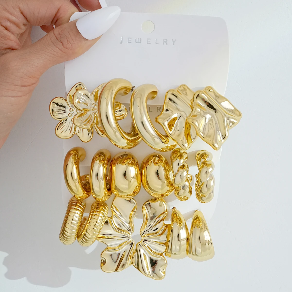 18 Pcs Gold Color Irregular Flower Earrings Set For Women Fashion Simple Butterfly Twisted Hoop Stud Earring Chunky Jewelry Gift
