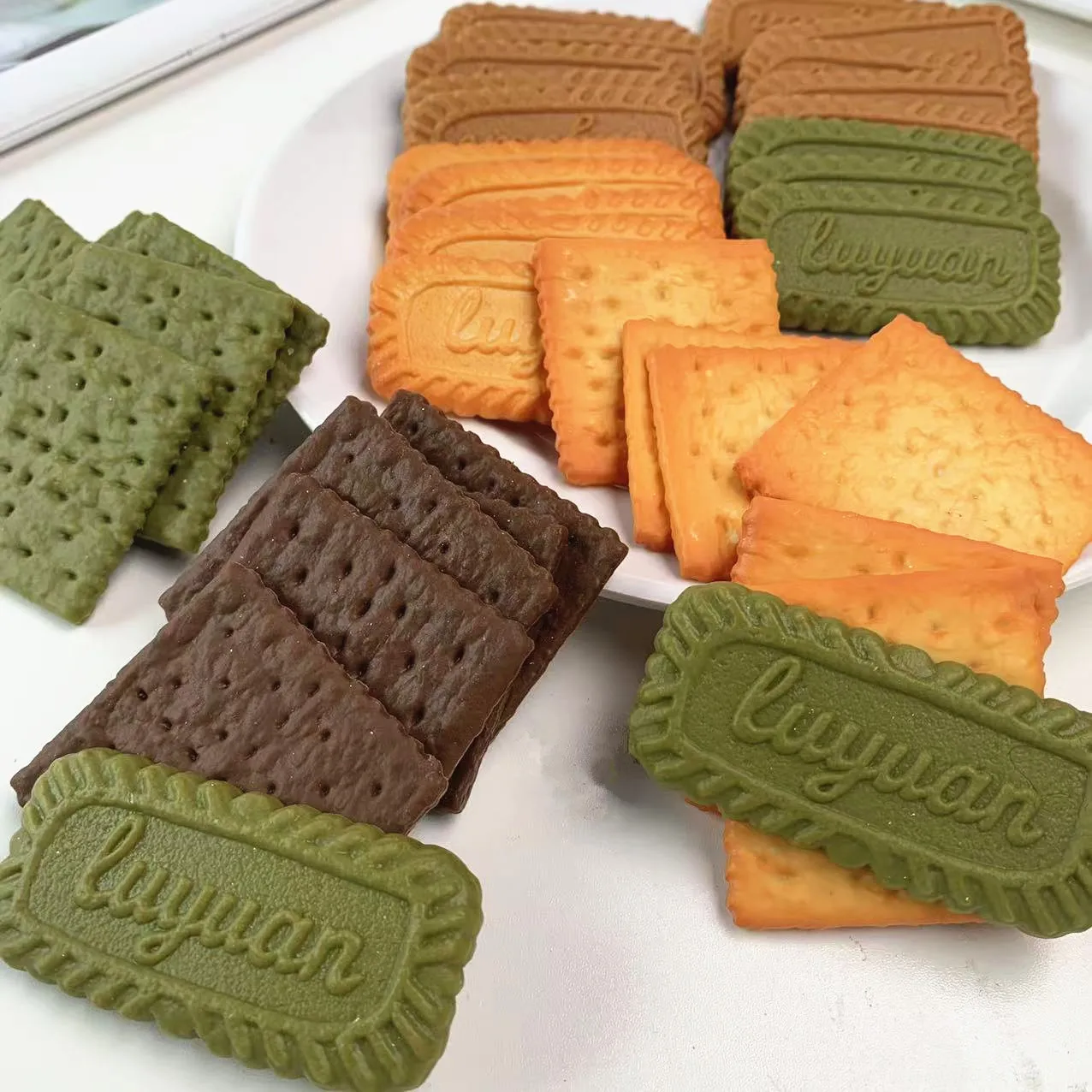 Juego de modelos de galletas falsas realistas, accesorios de comida en miniatura para exhibición de fotografía, decoración de panadería, casa de muñecas, comida falsa, 3/10/30 Uds.