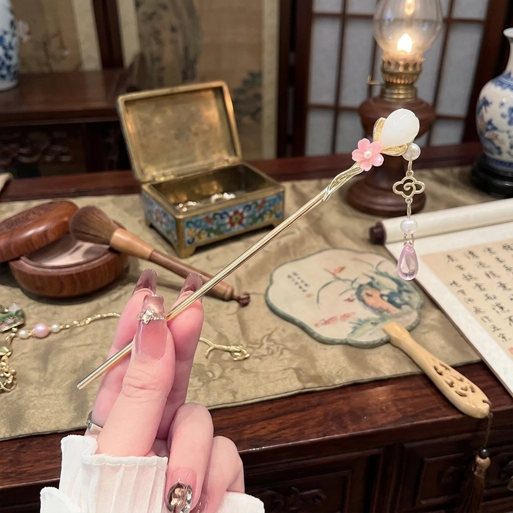 Chinese Style Tassel Hairpin Alloy Material For Traditional Hairstyles