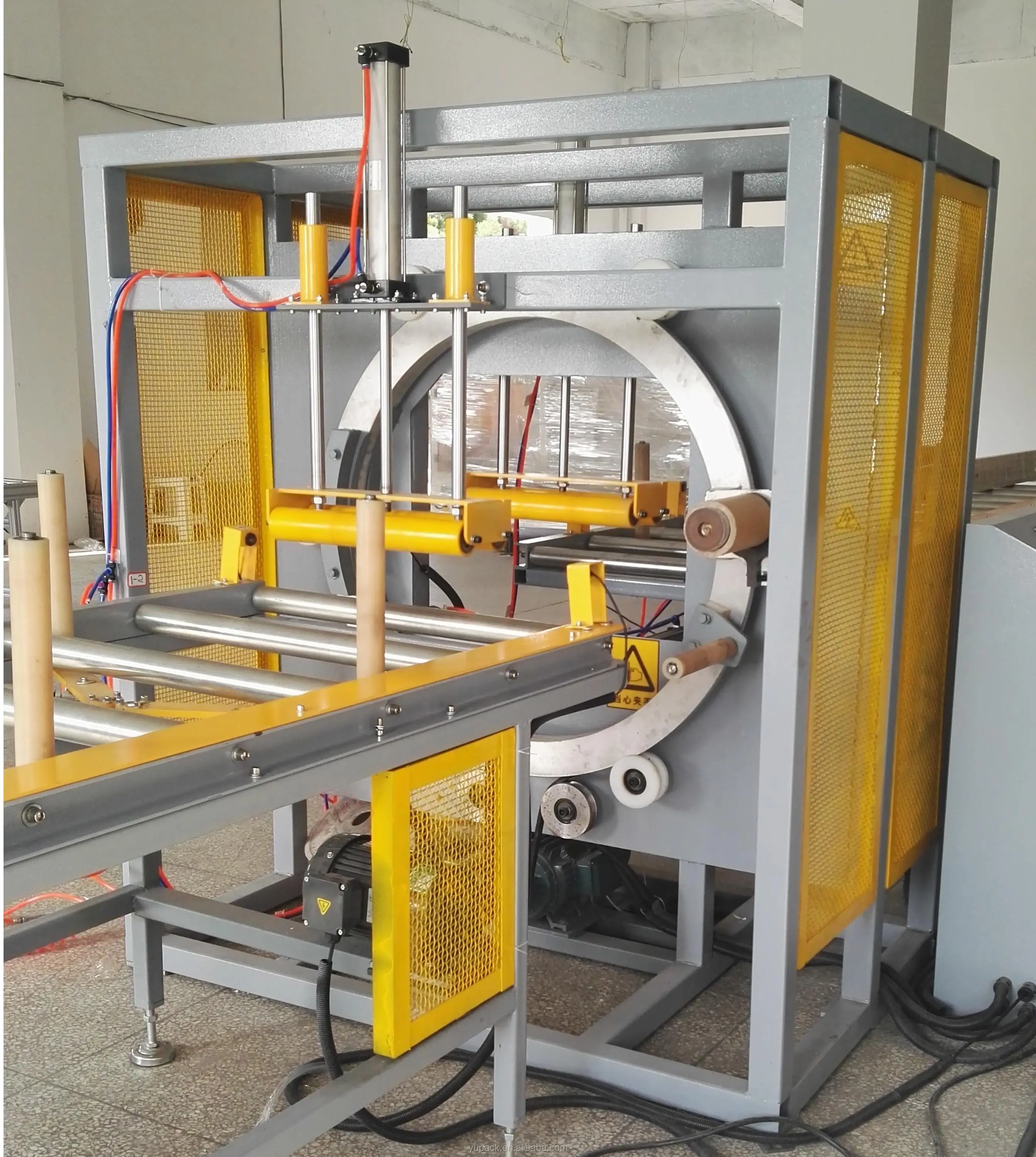 Introduction Horizontal/Track Stretch Packaging Machine