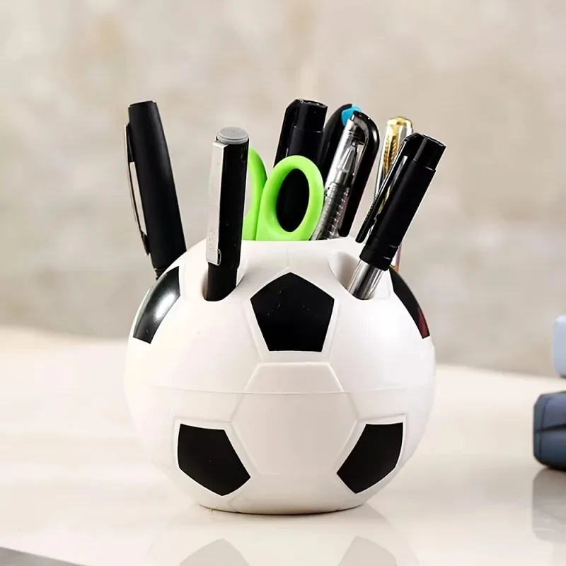 1 Stück Stifthalter für Studenten, kreativer runder Fußball-förmiger multifunktionaler Kunststoff-Aufbewahrungsbehälter, Fußballform, Desktop-Dekoration