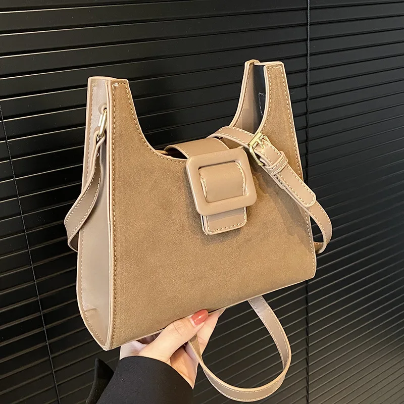 

2025 Premium Square Shoulder Bag, Large Capacity & Underarm Design