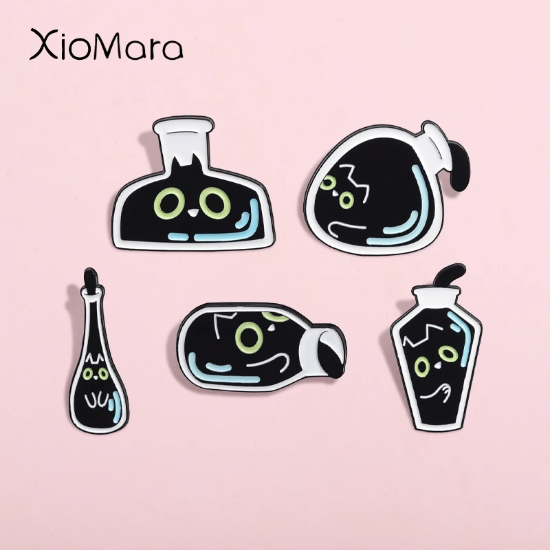 Animals In The Bottle Cat Enamel Pin Custom Cute Big Eyed Kitten Brooch Lapel Badges Cartoon Animal Jewelry Gift For Kid Friends